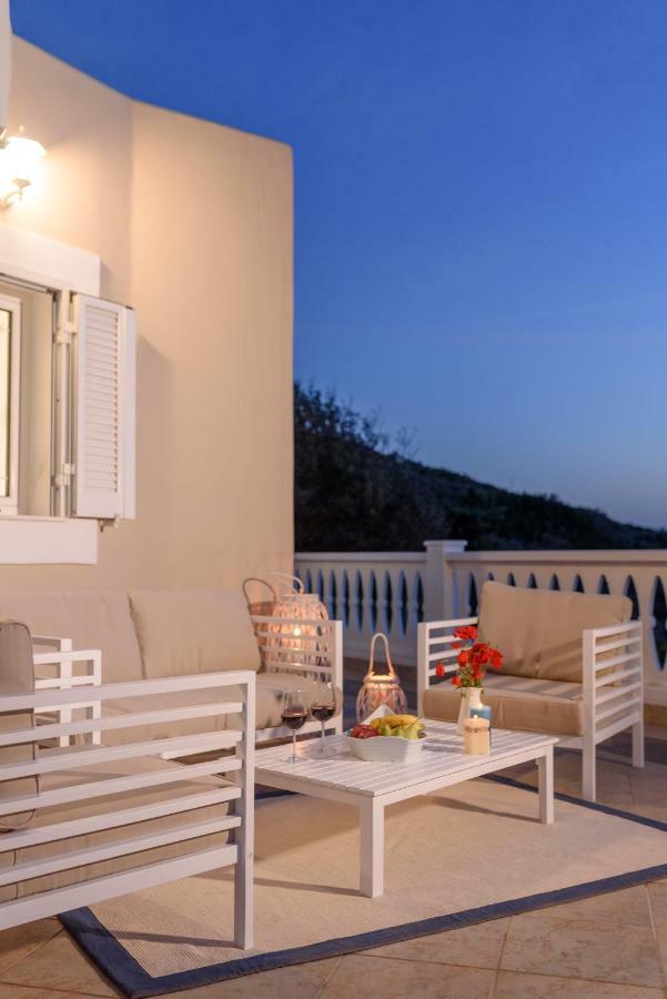 卡拉马基Full View In A Luxury House别墅 外观 照片